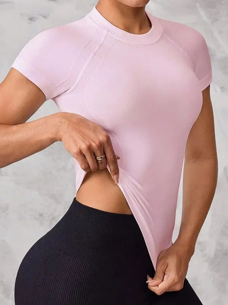 Women's Short-Sleeve Sports Top – Breathable Quick-Dry Running & Yoga Tee