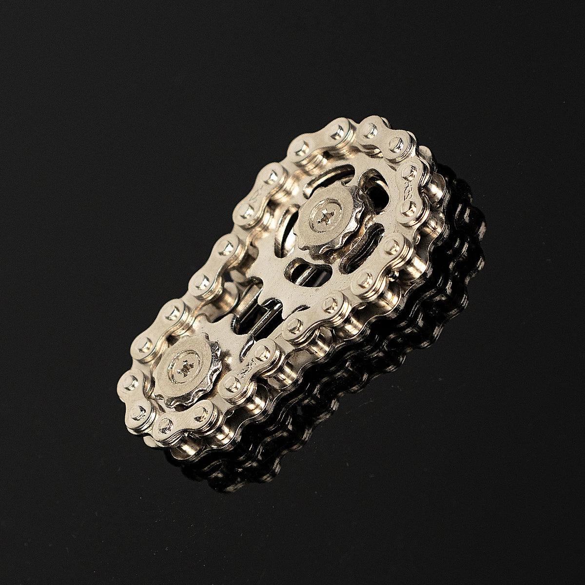 Bicycle Chain Finger Spinner