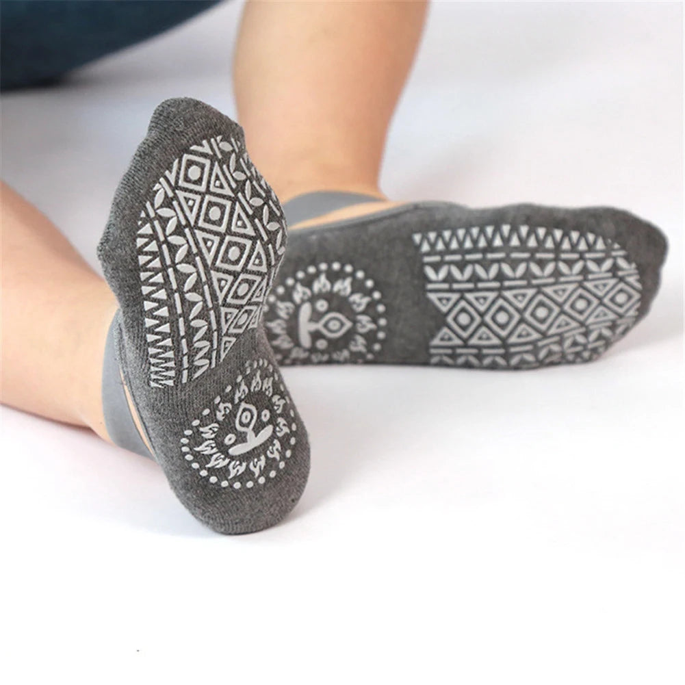 Women's Non-Slip Yoga & Pilates Grip Socks – Cotton Anti-Slip Barre Socks