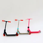 Mini Metal Finger Scooter — Premium Alloy Toy